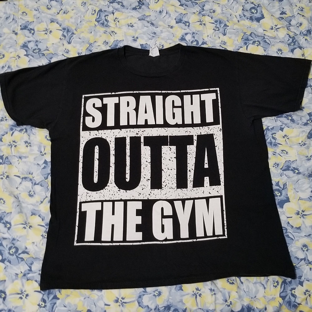 💪Straight Outta Gym Large Shirt